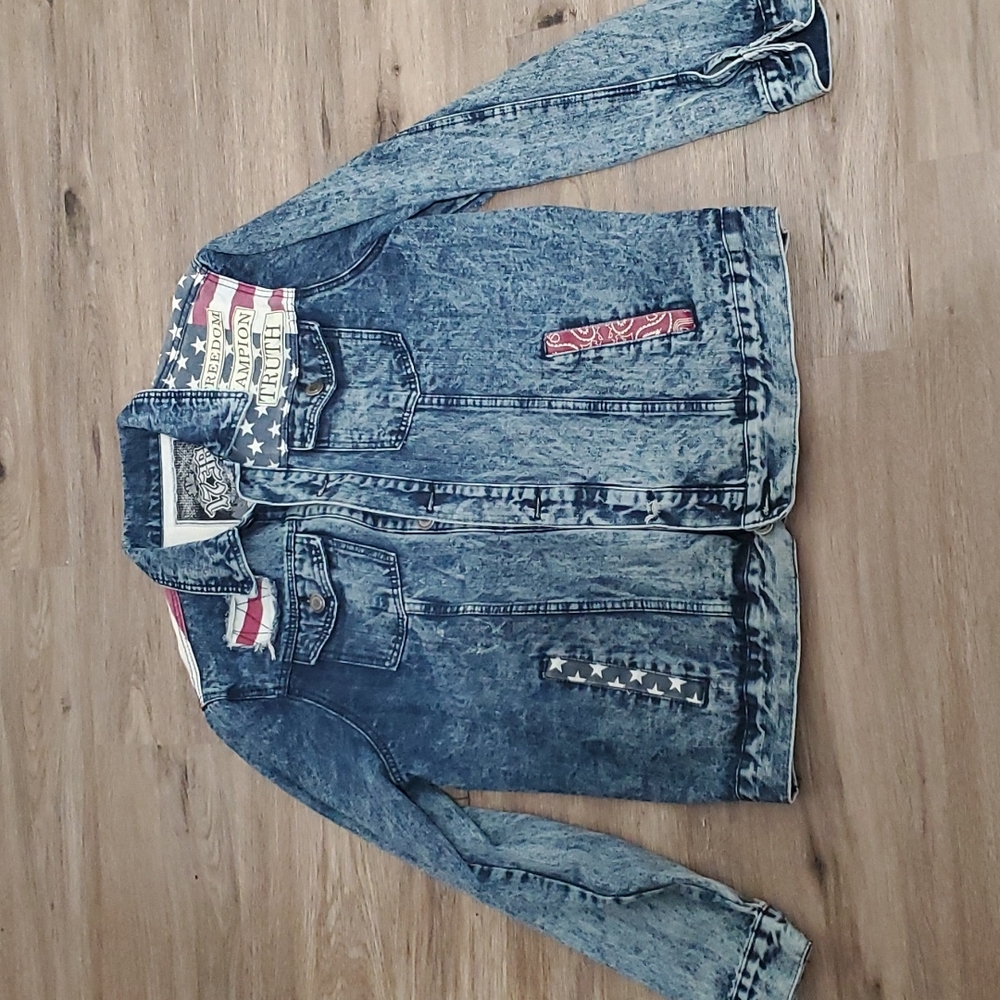 Men's Vintage Denim Jean Jacket - Picture 12 of 14